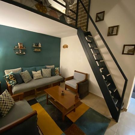 Small Cosy House Lavrion Appartement Buitenkant foto