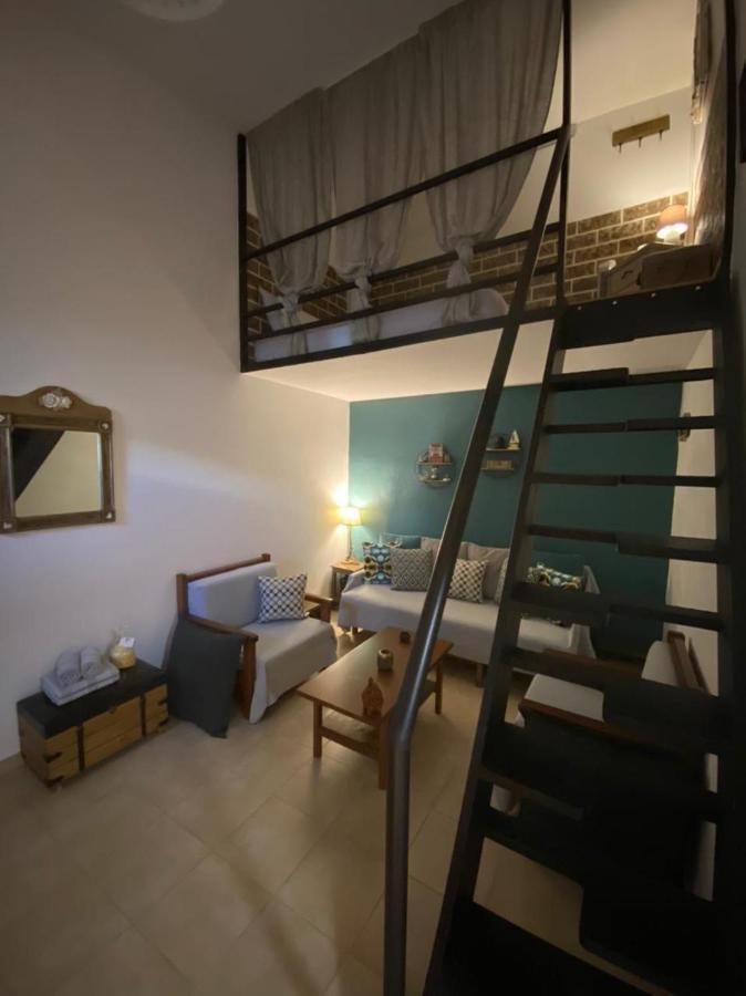 Small Cosy House Lavrion Appartement Buitenkant foto