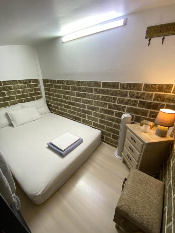 Small Cosy House Lavrion Appartement Buitenkant foto
